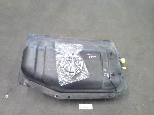 Fuel Tank MAZDA Az offroad 2008 ABA-JM23W 1A2542110C — photo 1