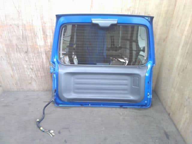 Back Door Assembly MAZDA Az offroad 2008 ABA-JM23W 1A5562010 — photo 9