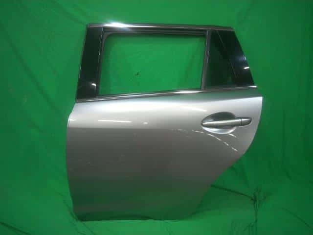 Rear Left Door Assembly MAZDA Atenza 2013 DBA-GJEFW GHY07302XD — photo 1