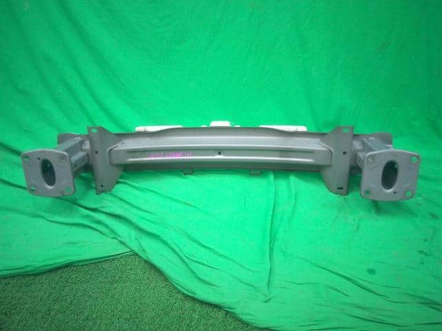 Front Bumper Reinforcement MAZDA Atenza 2013 DBA-GJEFW GHP950070A — photo 2