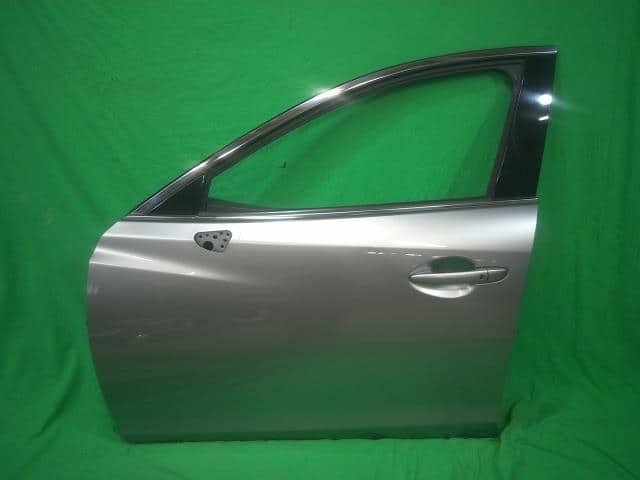 Front Left Door Assembly MAZDA Atenza 2013 DBA-GJEFW GHY05902XJ — photo 1