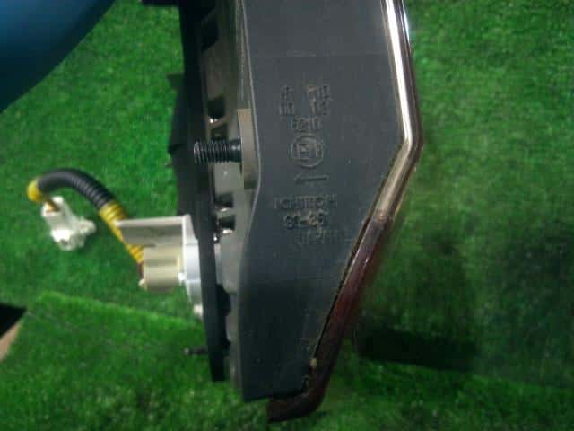 Left Finish Panel TOYOTA Crown 2009 DBA-GRS204 8159030331 — photo 3