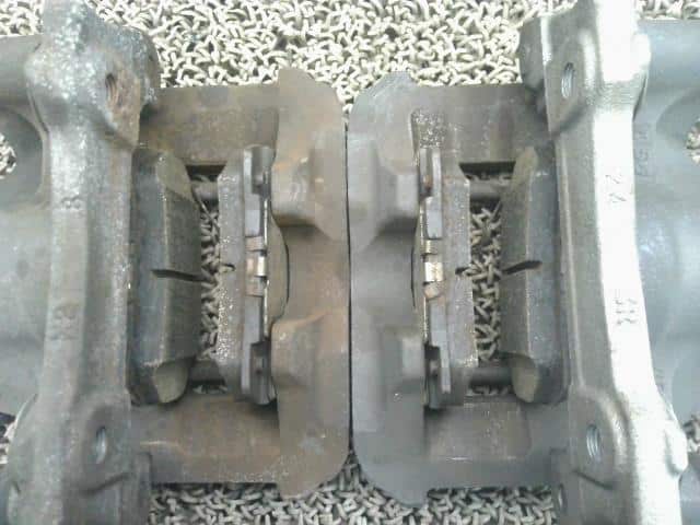 Rear Right Caliper TOYOTA Crown Majesta 2004 DBA-UZS186 4783030310 — photo 4
