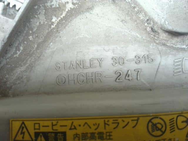 Right Headlight TOYOTA Crown Majesta 2004 DBA-UZS186 8111030B00 — photo 2