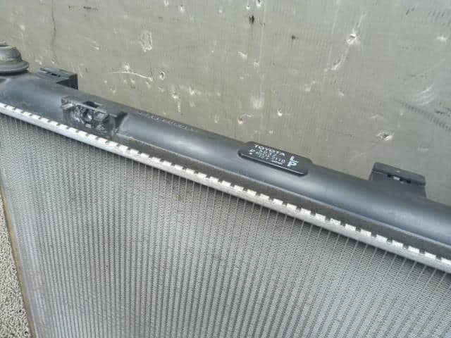 Radiator TOYOTA Crown Majesta 2004 DBA-UZS186 1640050320 — photo 6