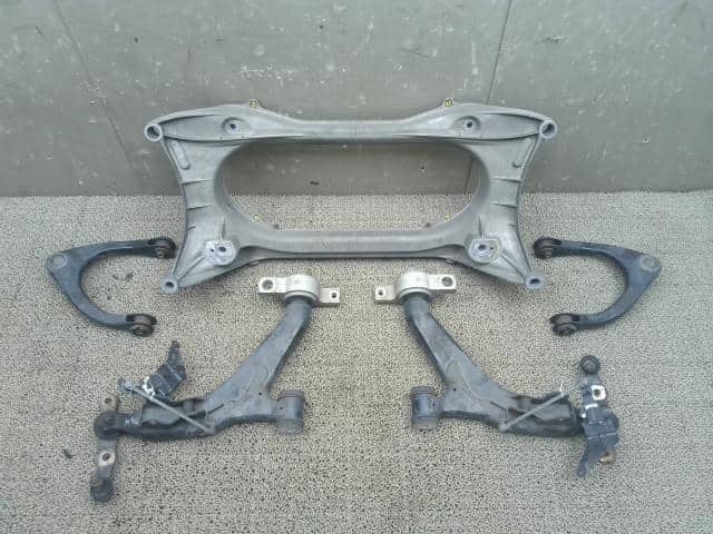 Front Member TOYOTA Crown Majesta 2004 DBA-UZS186 5120130130 — photo 1