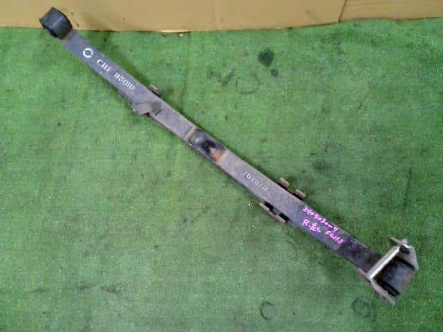 Rear Right Leaf Spring Assembly SUBARU Sambar 2013 EBD-S211 — photo 2