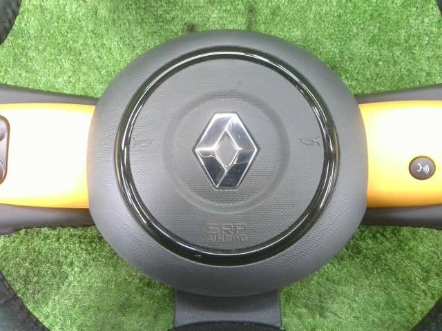 Steering Wheel Renault Twingo 2022 7BA-AHB4D1 — photo 6