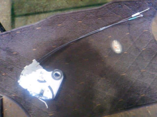 Door Lock Solenoid SUZUKI Spacia 2019 DAA-MK53S 8221072M03 — photo 1