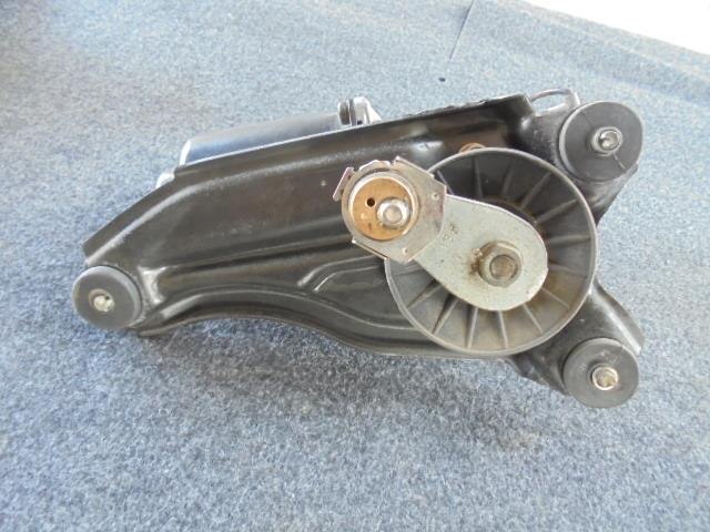Front Wiper Motor TOYOTA Soarer 1988 E-GZ20 — photo 3