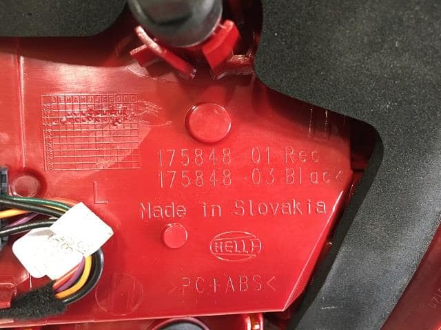 Left Tail Light AUDI Audi a1 2011 DBA-8XCAX — photo 4