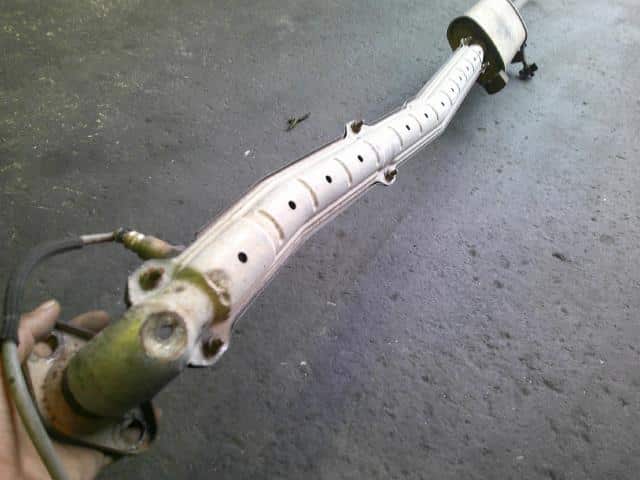 Front Exhaust Pipe SUBARU R1 2009 DBA-RJ1 44201KG011 — photo 3