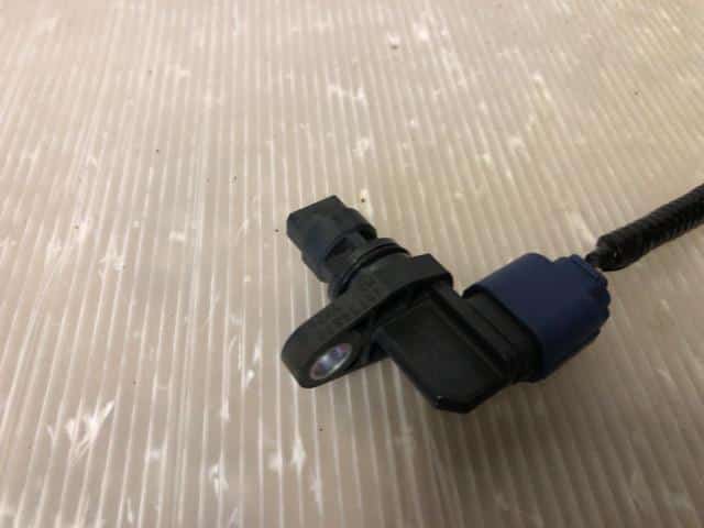 Crank Shaft Position Sensor SUZUKI Every 2019 HBD-DA17V — photo 2