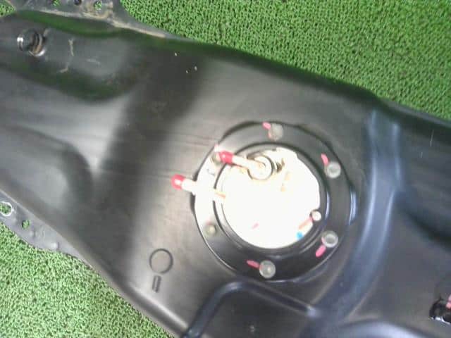 Fuel Tank SUZUKI Every 2010 GBD-DA64V — photo 4