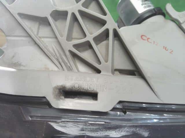 Right Headlight TOYOTA Crown 2004 CBA-GRS180 8111030A50 — photo 6
