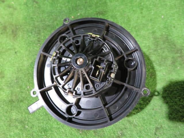 Blower Motor SUZUKI Kei 1999 GF-HN11S 7415076G00 — photo 2