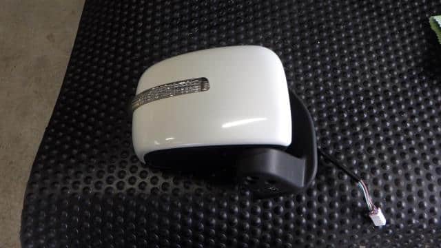 Right Side Mirror SUZUKI Every 2015 ABA-DA17W — photo 1