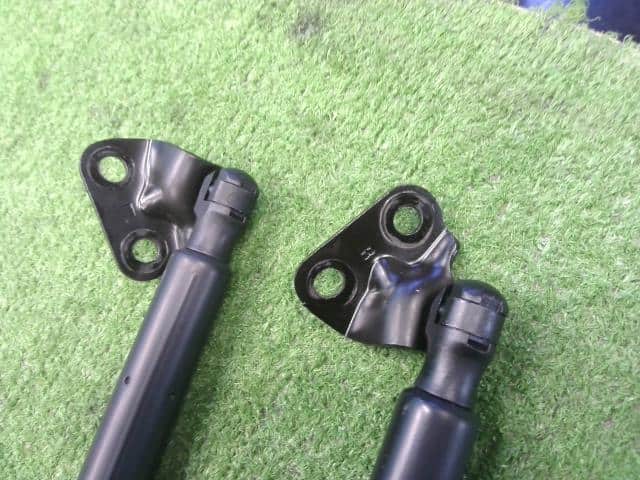 Tail Gate Damper SUZUKI Wagon R 2005 CBA-MH21S — photo 3