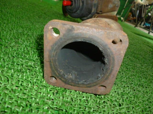 Front Exhaust Pipe ISUZU ELF 2012 TKG-NHR85AN 898196579 — photo 3