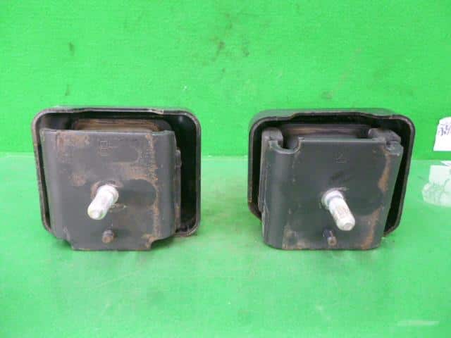 Engine Parts ISUZU ELF 2012 TKG-NHR85AN — photo 2