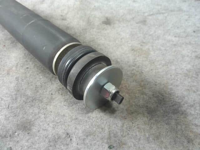 Rear Left Shock Absorber SUZUKI Alto 2021 3BA-HA37S 4181067TA0 — photo 3