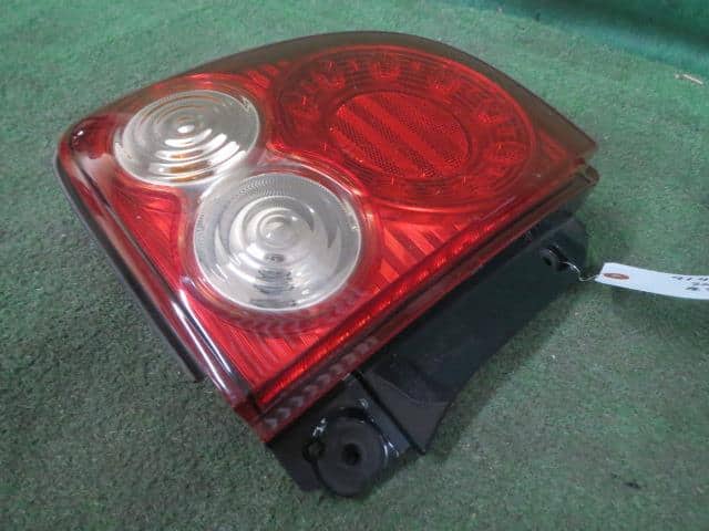Left Tail Light SUZUKI Lapin 2013 DBA-HE22S 3567085K10 — photo 3