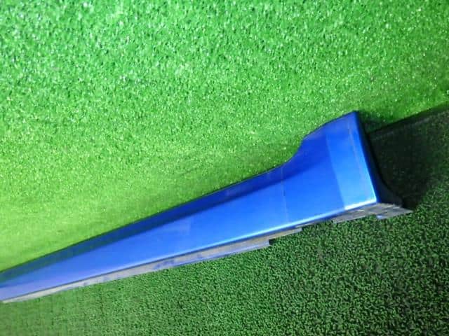 Left Side Step SUBARU Impreza 2009 DBA-GH6 — photo 3
