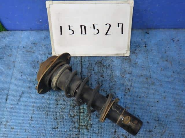 Front Left Strut SUBARU Sambar 2002 LE-TT2 — photo 1