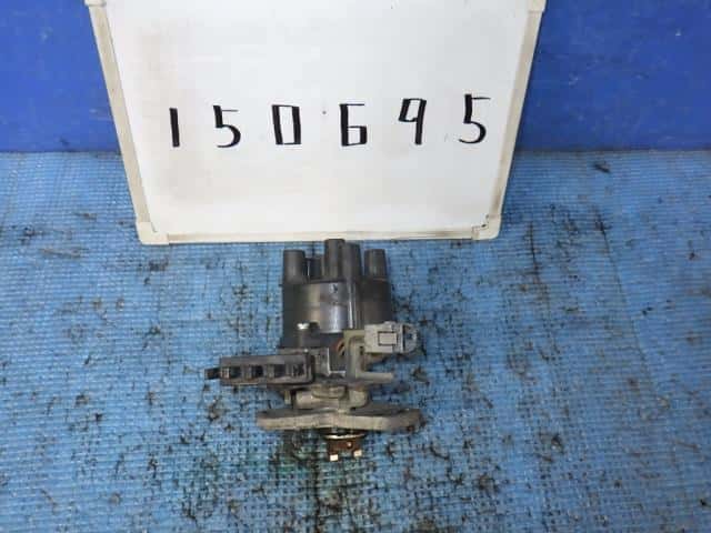 Ignition Distributor SUBARU Sambar 1998 V-KV4 22100KA593 — photo 1
