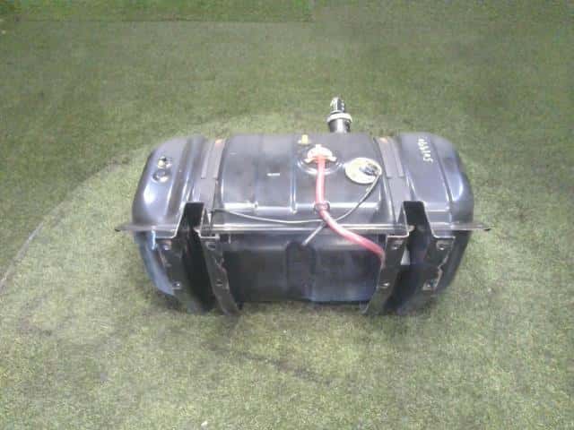 Fuel Tank ISUZU ELF 2011 BKG-NHR85A 8980400154 — photo 2