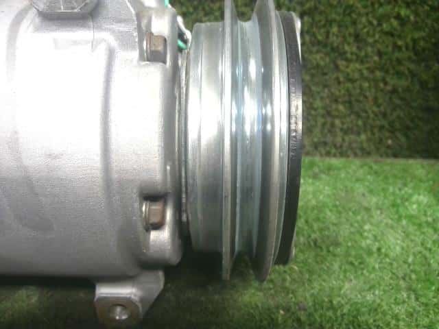 A/C Compressor ISUZU ELF 2014 TKG-NMR85N 8982861990 — photo 2