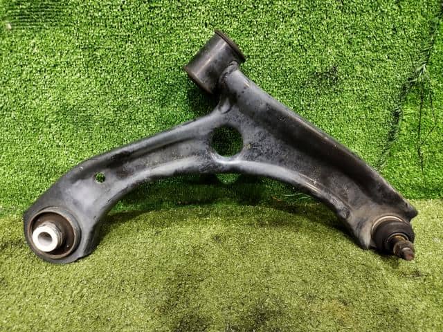 Front Right Lower Control Arm SUZUKI Wagon R 2019 DBA-MH35S 4520174P10 — photo 1