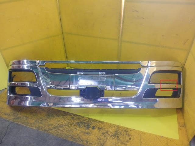 Front Bumper Mitsubishi Fuso Fuso largesize car 2012 QKG-FS54VZ — photo 1