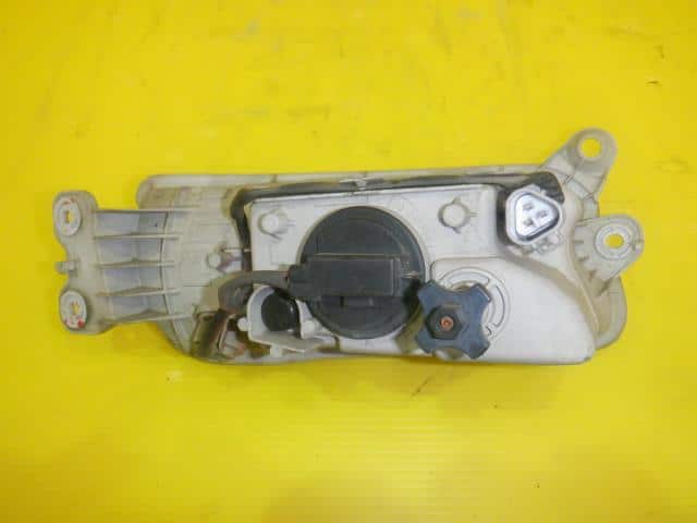 Left Fog Light Mitsubishi Fuso Fuso largesize car 2012 QKG-FS54VZ MK548582 — photo 2
