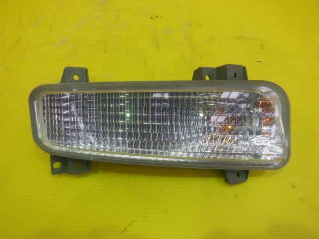 Right Front Turn Signal Light Mitsubishi Fuso Fuso largesize car 2012 QKG-FS54VZ MK486318 — photo 1