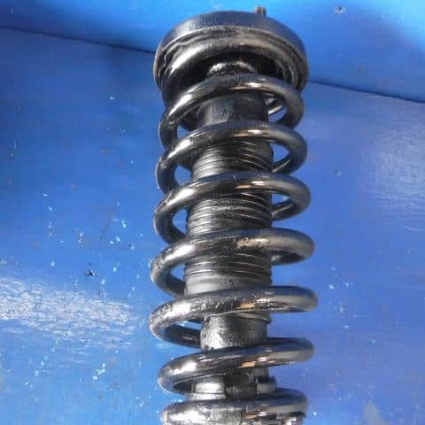 Front Right Strut HONDA Odyssey 2003 UA-RB2 — photo 2