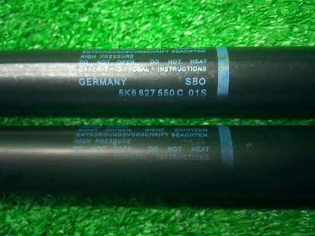 Tail Gate Damper VOLKSWAGEN Golf 2009 ABA-1KCAX — photo 3