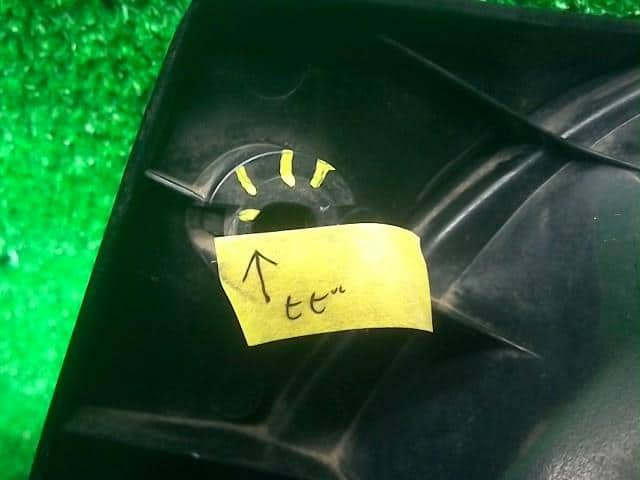 Left Tail Light TOYOTA Aristo 2000 GH-JZS161 — photo 2