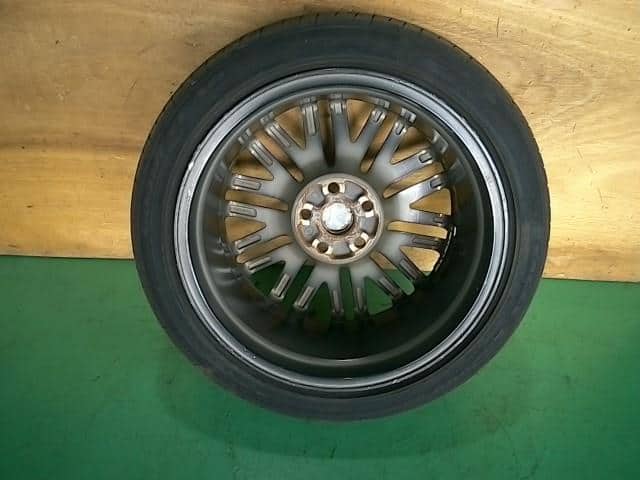 Tire/Wheel Assembly TOYOTA Crown 2016 DAA-AWS210 4261130F50 — photo 2
