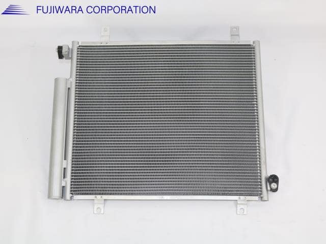 Condenser SUZUKI Every 2022 5BD-DA17V 9531064P10 — photo 1