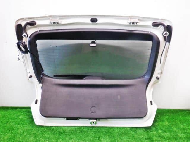 Back Door Assembly SUBARU Impreza 2016 DBA-GP7 60809FJ0019P — photo 5