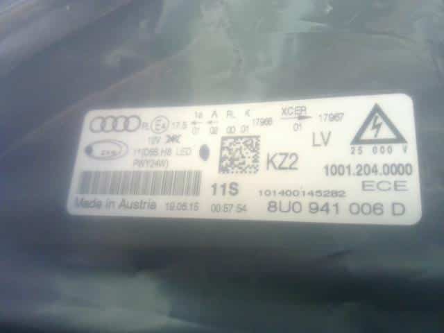 Right Headlight AUDI Audi q3 2015 ABA-8UCULB — photo 4