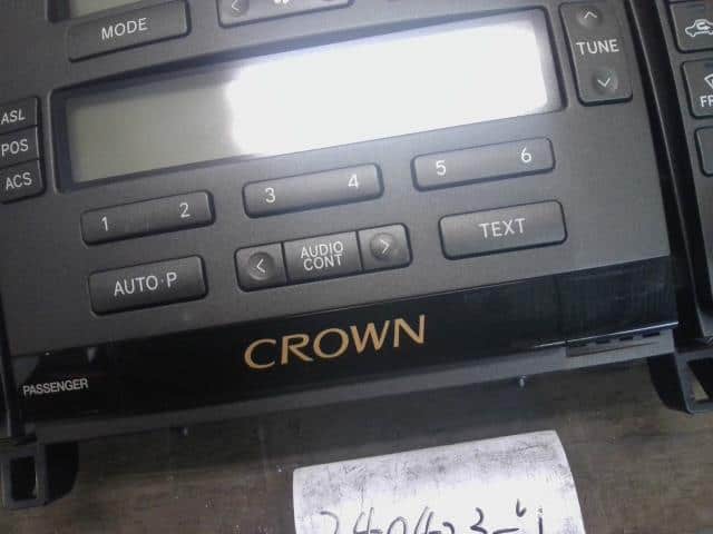 Car Navigation TOYOTA Crown 2004 CBA-GRS182 8611130320 — photo 4