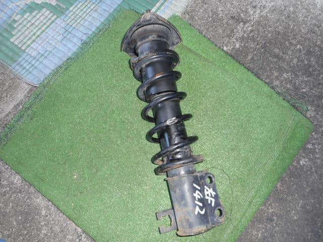 Front Left Strut SUZUKI Carry 1995 V-DD51T 4160270DB0 — photo 1
