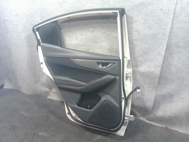 Rear Left Door Assembly SUBARU Impreza 2016 DBA-GK6 60409FL0309P — photo 3