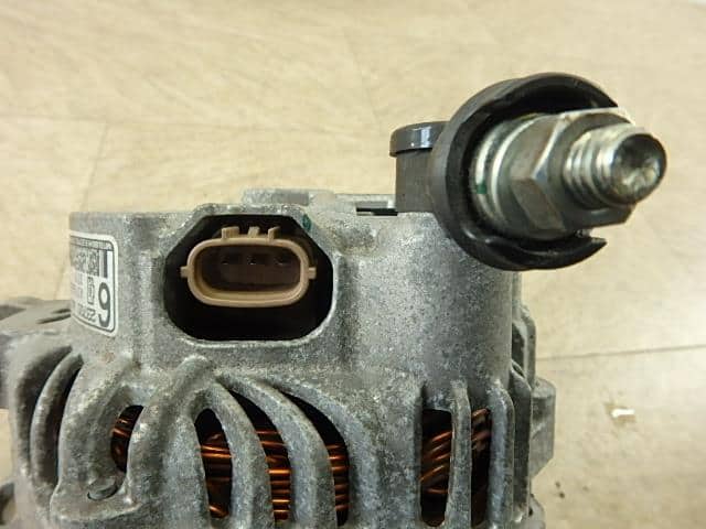 Alternator SUBARU Impreza 2013 DBA-GJ3 — photo 5