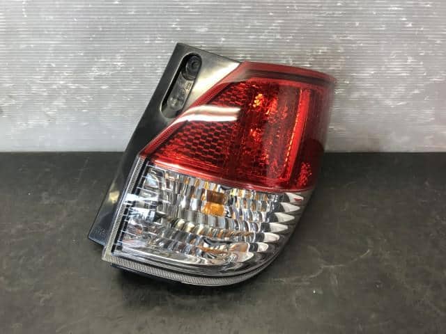 Right Tail Light SUZUKI Solio 2013 DBA-MA15S 3565054MA1 — photo 1