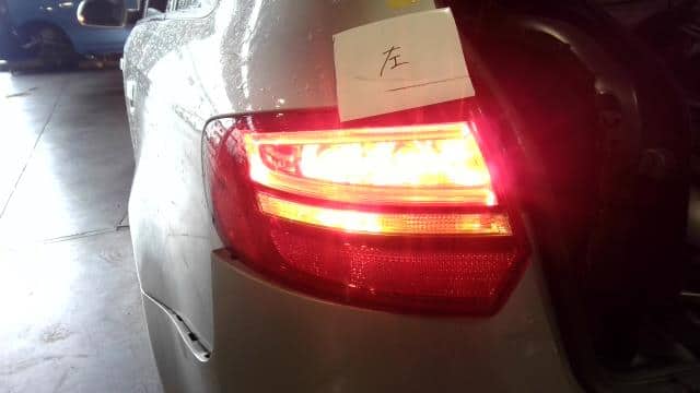 Left Tail Light AUDI Audi a3 2010 DBA-8PCAX 8P4945095E — photo 4
