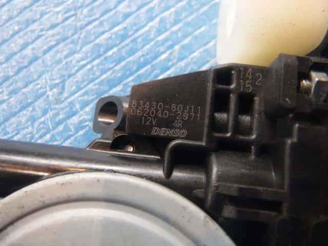 Front Right Door Regulator SUZUKI Alto 2013 DBA-HA35S 8340164L13 — photo 3