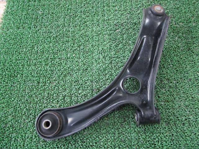 Front Right Lower Control Arm MAZDA Flair crossover 2015 DBA-MS31S 1A1434300A — photo 4